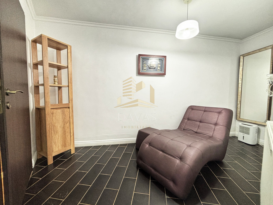 Apartament cu 3 camere semidecomandat | Dâmbul Rotund 