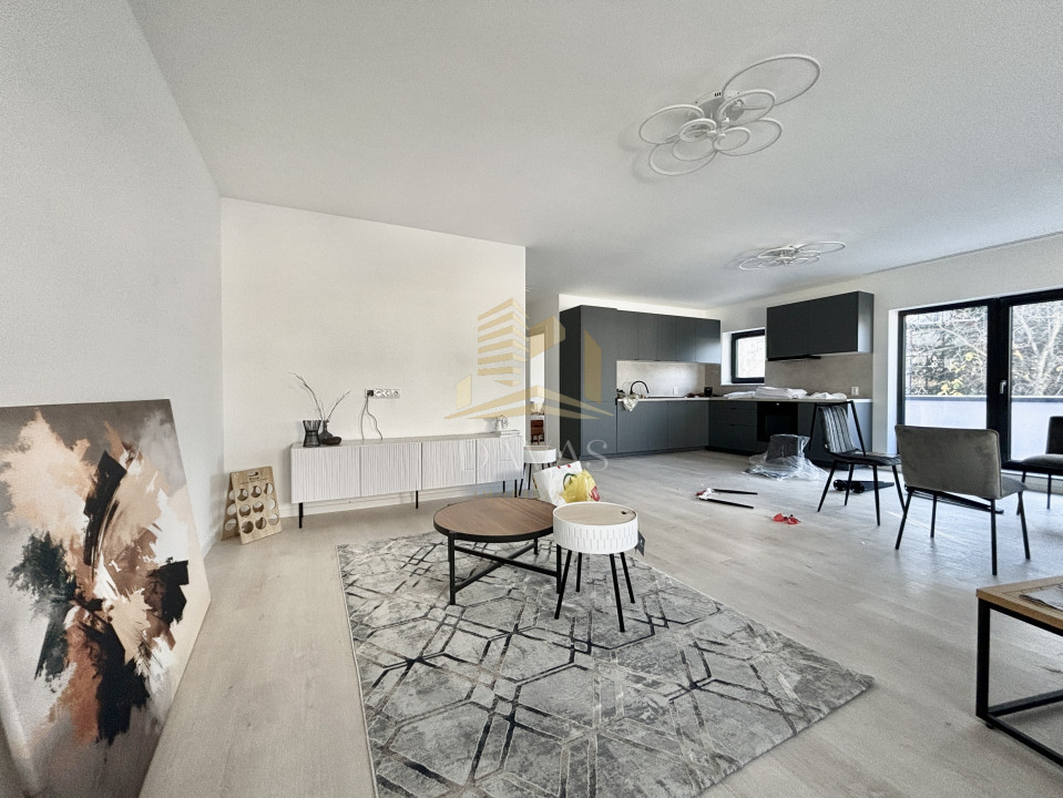 Apartament cu 3 camere semidecomandat | Mărăști 