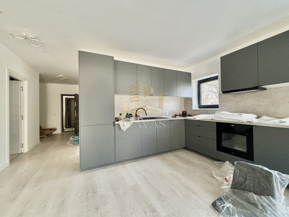 Apartament cu 3 camere semidecomandat | Mărăști 