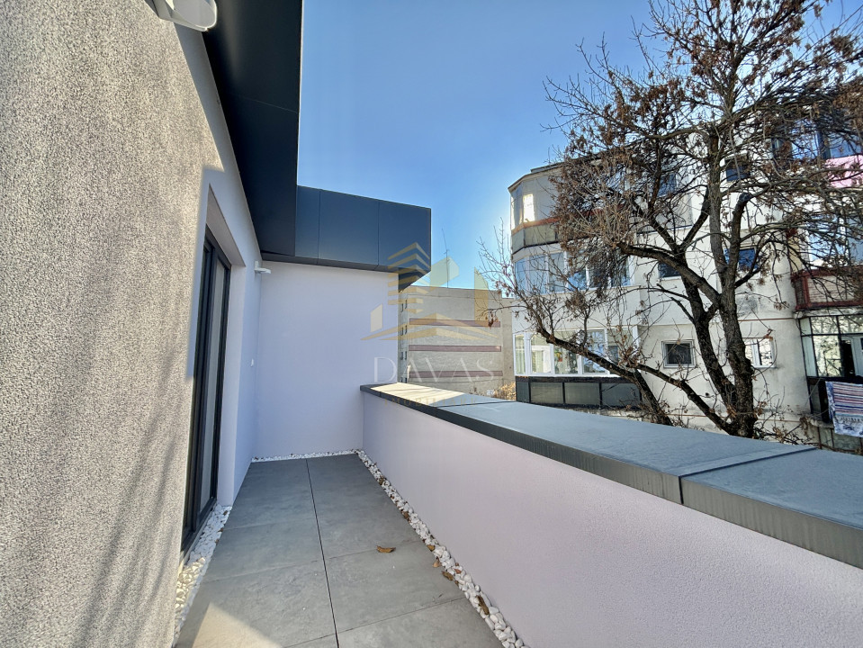 Apartament cu 3 camere semidecomandat | Mărăști 