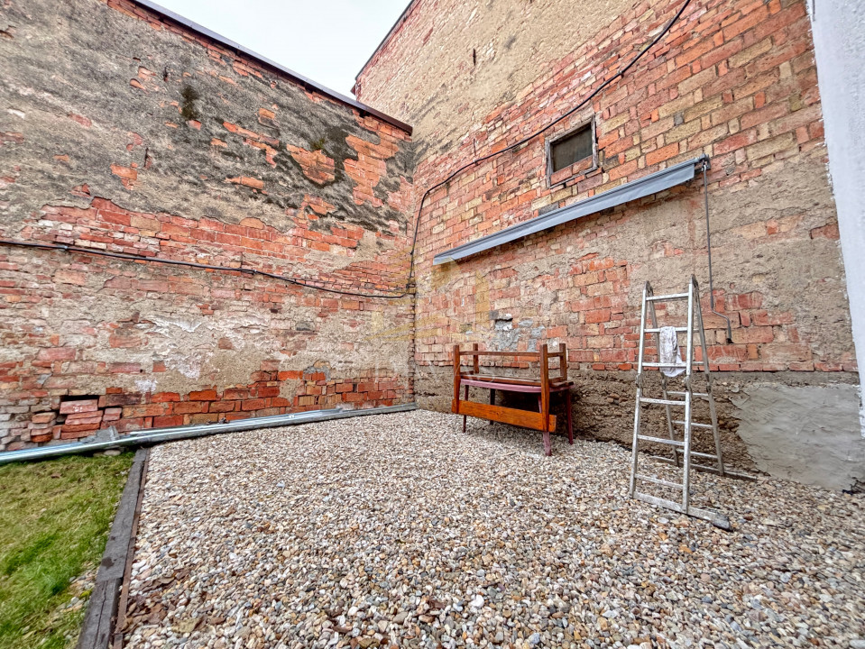 Apartament cu 2 camere cochet | Zona strazii Paris