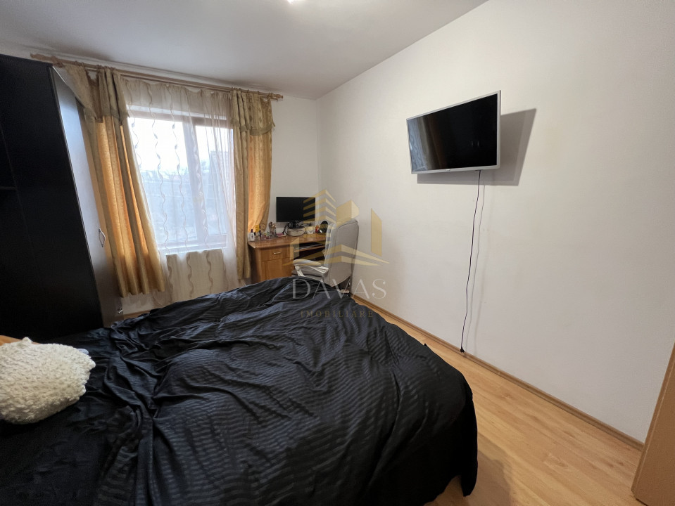 Apartament cu 3 camere | etajul 1 | zona Garii | Dispune de garaj