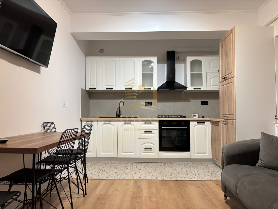 Apartament cu 2 camere decomandate | Zona Andrei Mureșanu