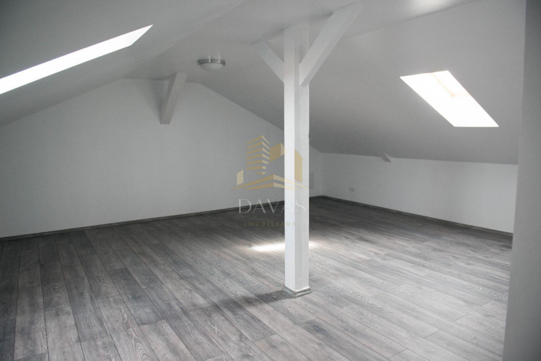Casa de LUX 4 camere de inchiriat | Gruia | Piscina exterioara | Pet friendly