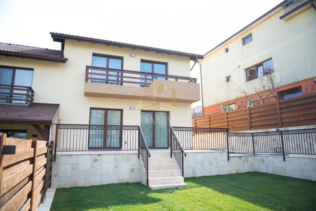 Casa de LUX 4 camere de inchiriat | Gruia | Piscina exterioara | Pet friendly