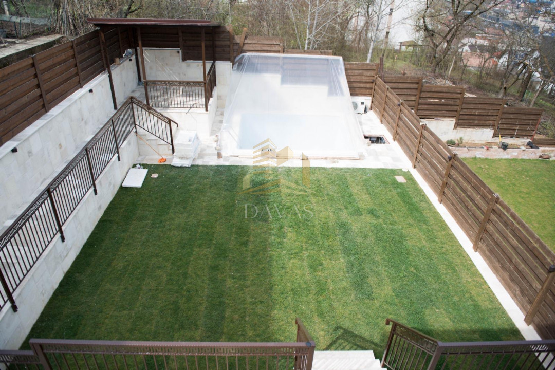 Casa de LUX 4 camere de inchiriat | Gruia | Piscina exterioara | Pet friendly