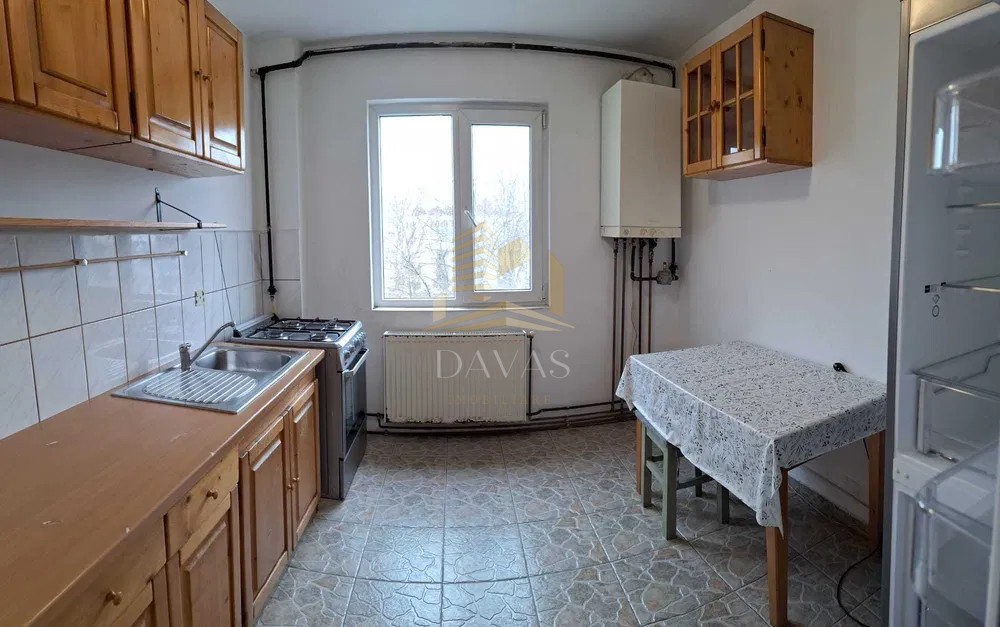 Apartament 3 camere | Gheogheni | Boxa 