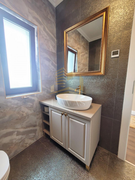 Casa tip duplex LUX 4 camere | Voronet | Jacuzii | Curte libera 320mp