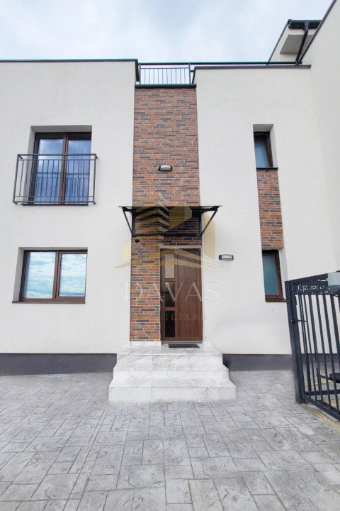 Casa tip duplex LUX 4 camere | Voronet | Jacuzii | Curte libera 320mp