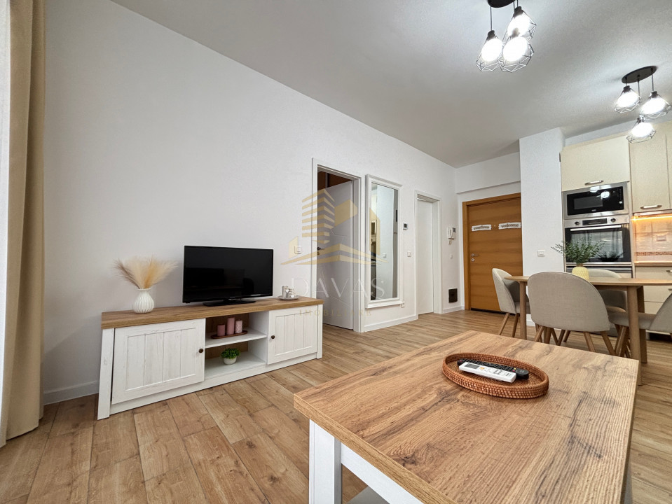 Apartament de 2 camere semidecomandat | Complex Viva City