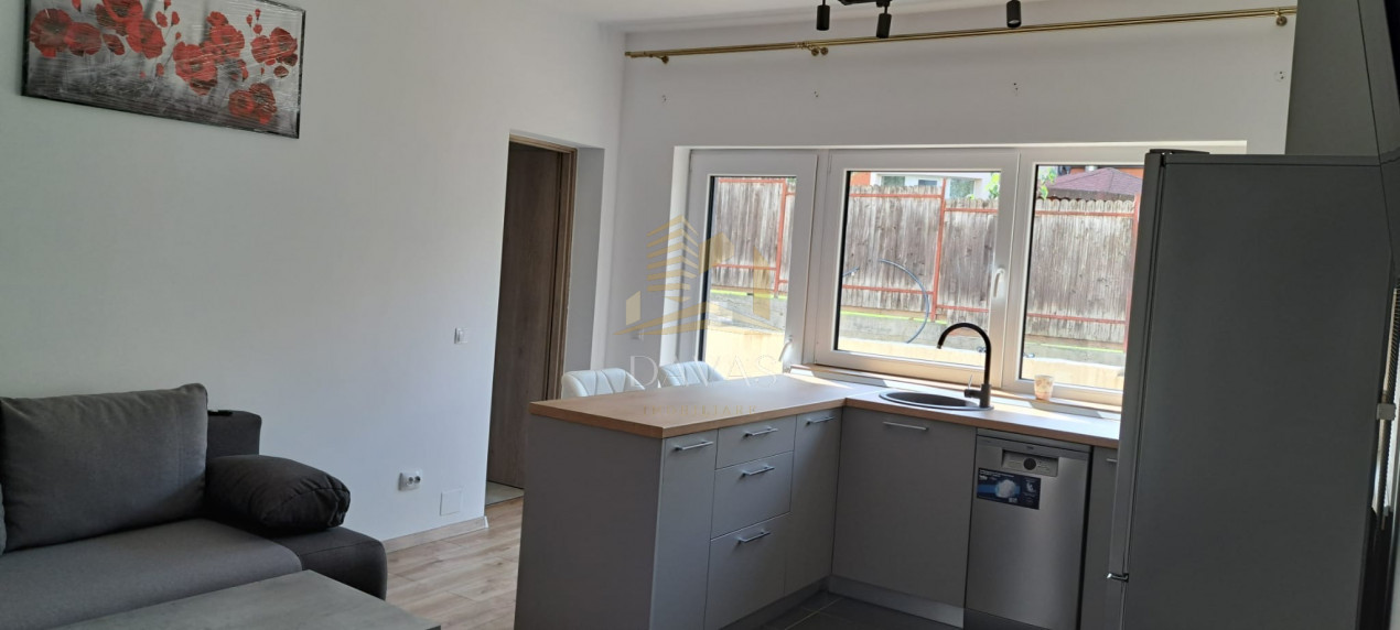 Apartament cu 2 camere semidecomandat | Buna Ziua | parcare 