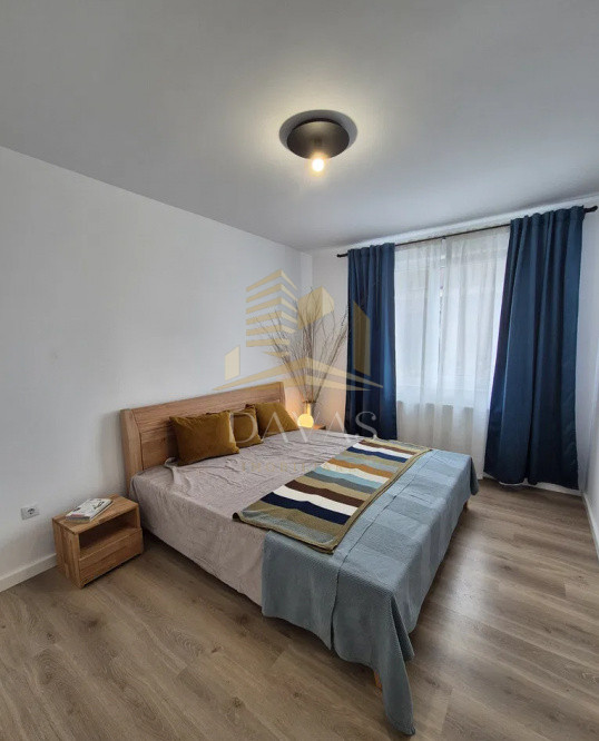 Apartament de 3 camere semidecomandat | Europa