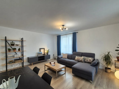 Apartament de 3 camere semidecomandat | Europa