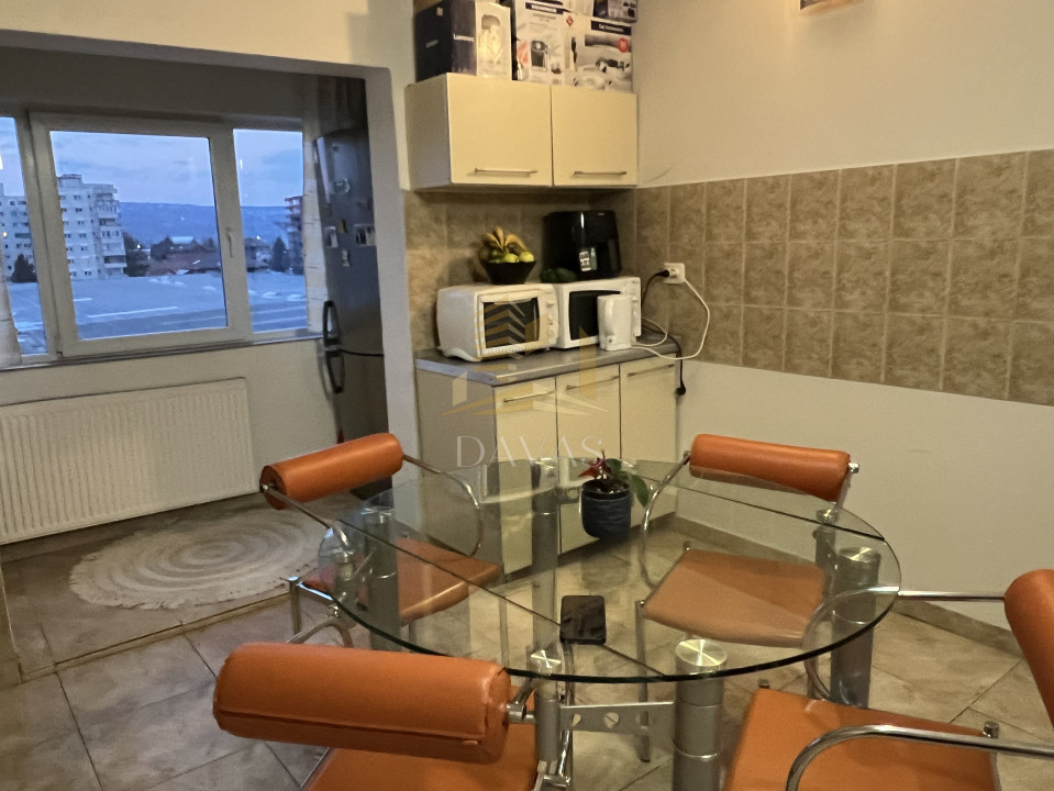 Ocazie | Apartament cu 2 camere decomandate | Intre Lacuri | Iulius Mall