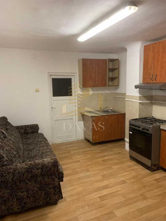 Casa cu teren de inchiriat 3 camere | Someseni | Teren 1500mp