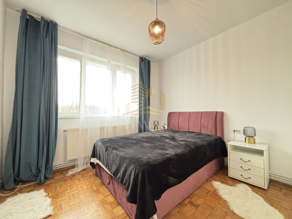 Ocazie | Apartament cu 3 camere |P. Central |  strada Mamaia - vedere spre Somes