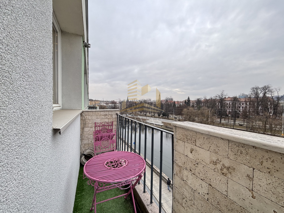 Ocazie | Apartament cu 3 camere |P. Central |  strada Mamaia - vedere spre Somes
