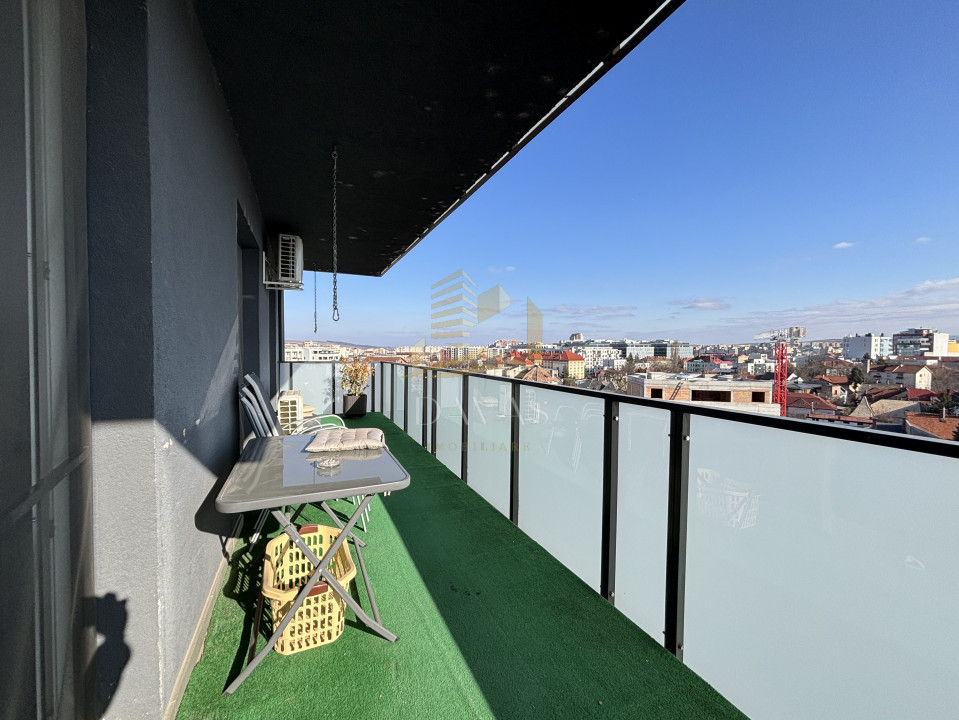 Apartament cu 3 camere | Centru | Priveliște Panoramica