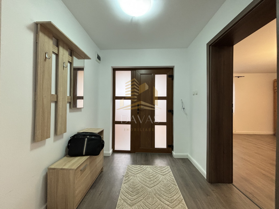 Casa de inchiriat | Andrei Muresanu | parcare