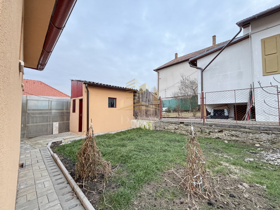 Casa de inchiriat | Andrei Muresanu | parcare