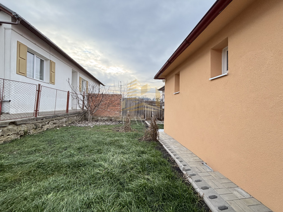 Casa de inchiriat | Andrei Muresanu | parcare