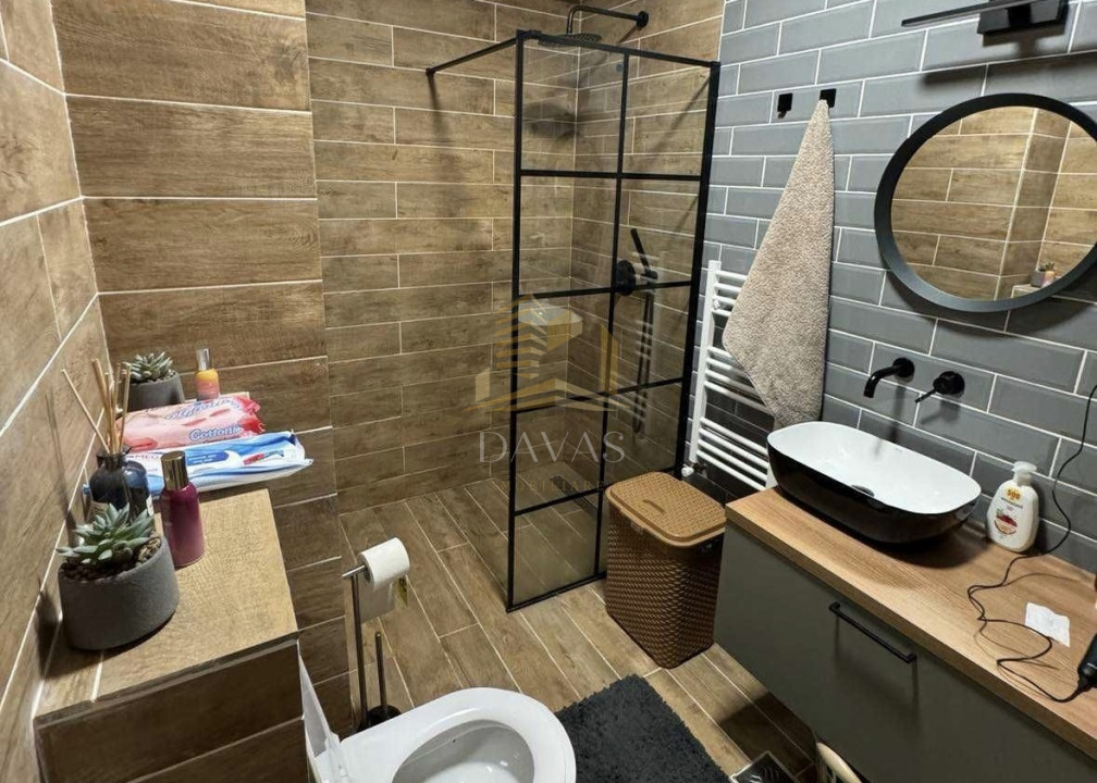 Apartament cu 2 camere semidecomandat | Borhanci
