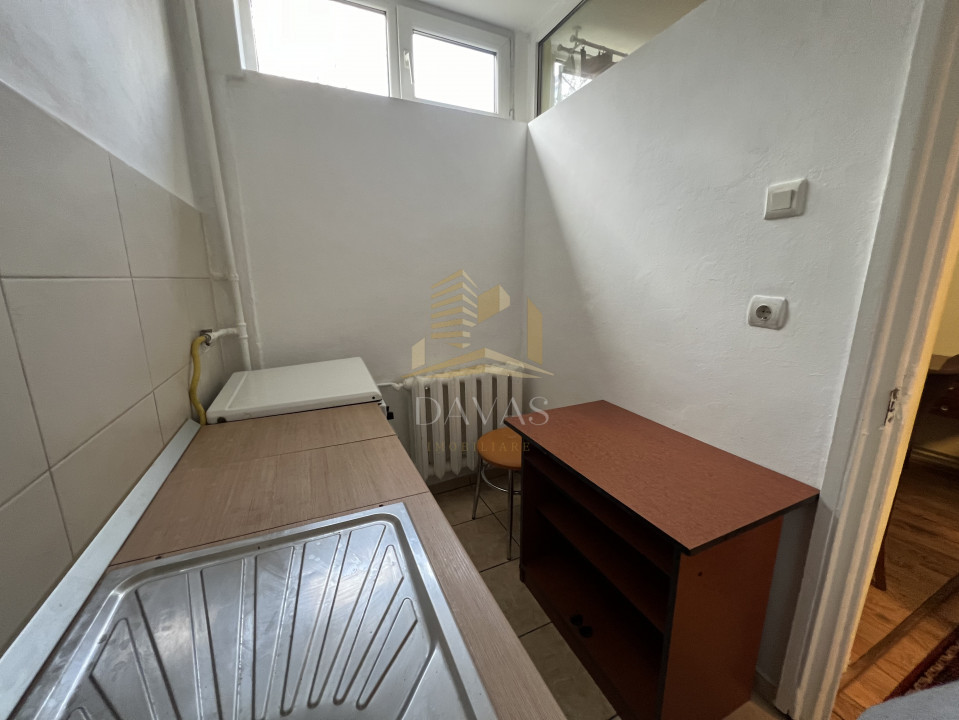 Garsoniera de inchiriat | Zona strazii Titulescu | FSPAC