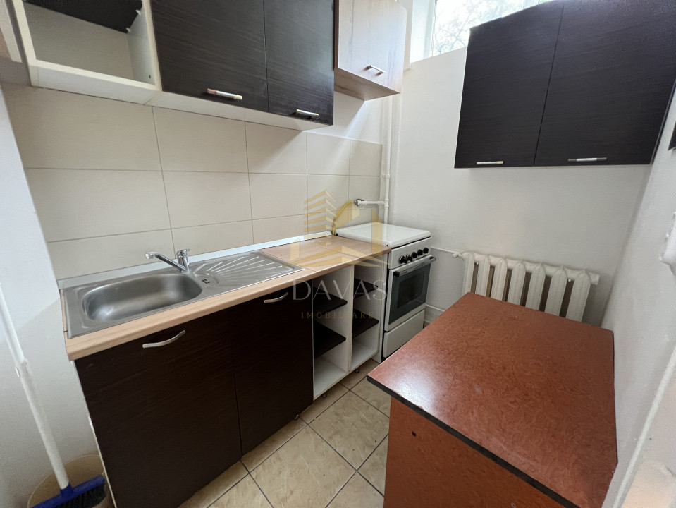 Garsoniera de inchiriat | Zona strazii Titulescu | FSPAC