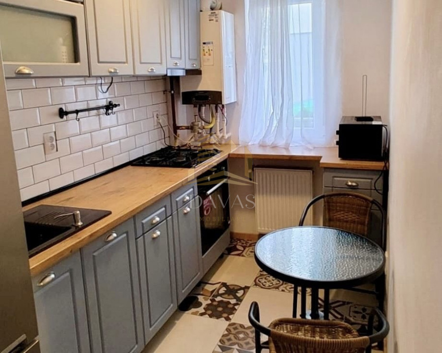 Apartament decomandat de 3 camere | Valea Gârbăului